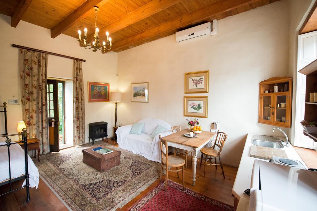 Tulbagh Country Guest House - Cape Dutch Quarters מראה חיצוני תמונה