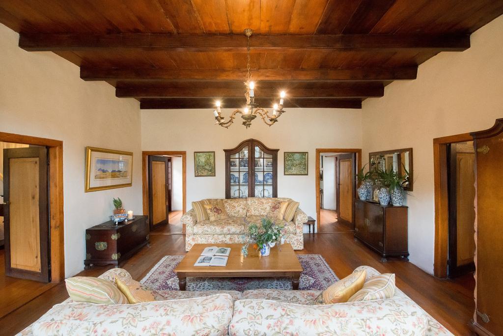 Tulbagh Country Guest House - Cape Dutch Quarters מראה חיצוני תמונה